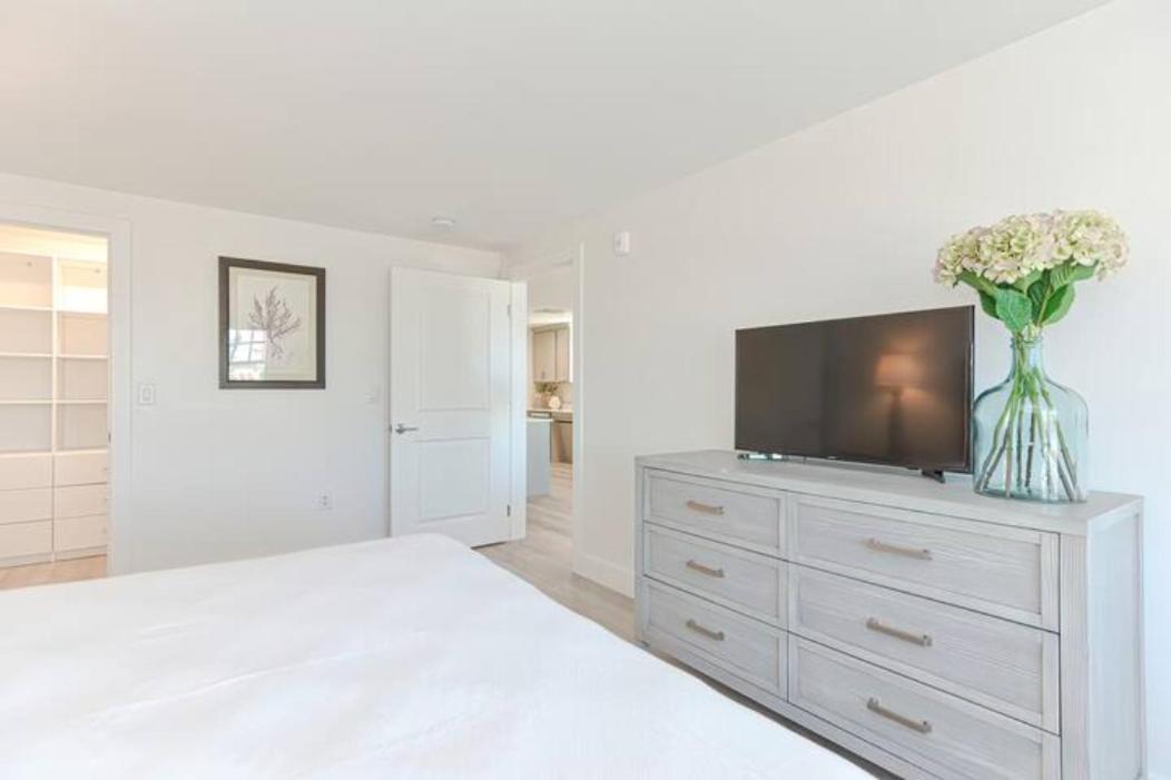 Harbourtown Suites On Plymouth Harbor Exteriör bild