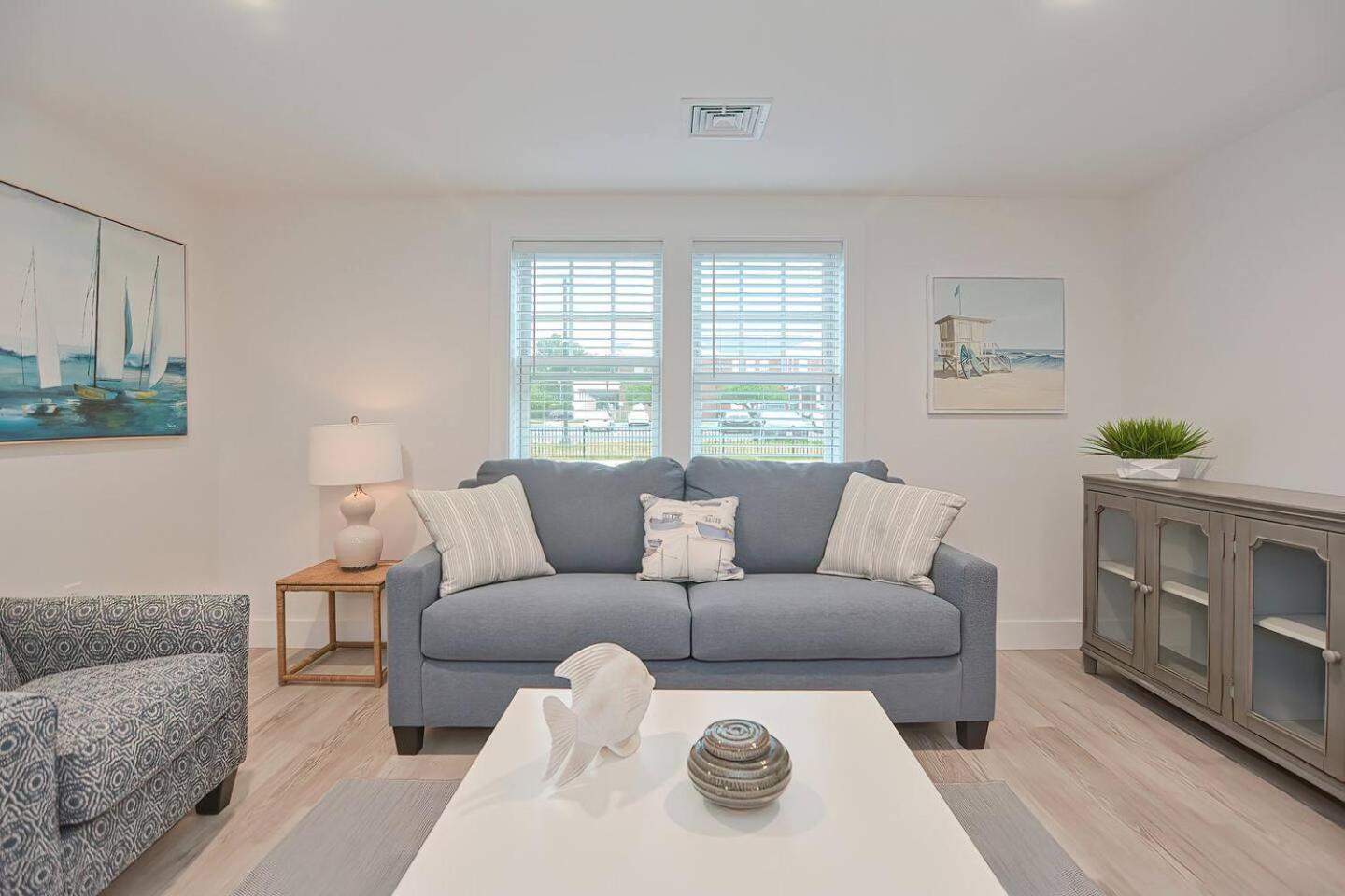 Harbourtown Suites On Plymouth Harbor Exteriör bild